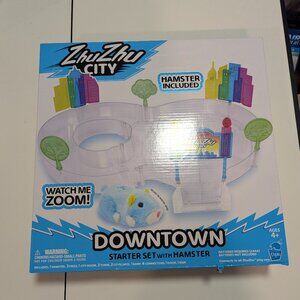 Cepia ZhuZhu City Downtown Starter Set with Hamster - NEW